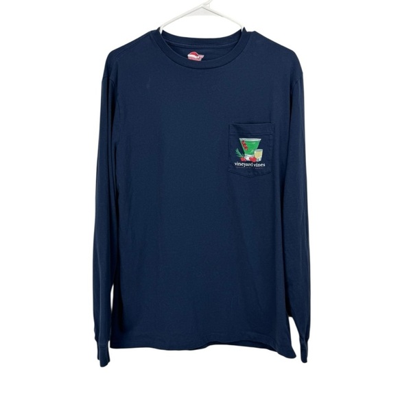 Vineyard Vines Size Medium Blue Making Spirits Bright Graphic Pocket T-Shirt - Picture 2 of 6